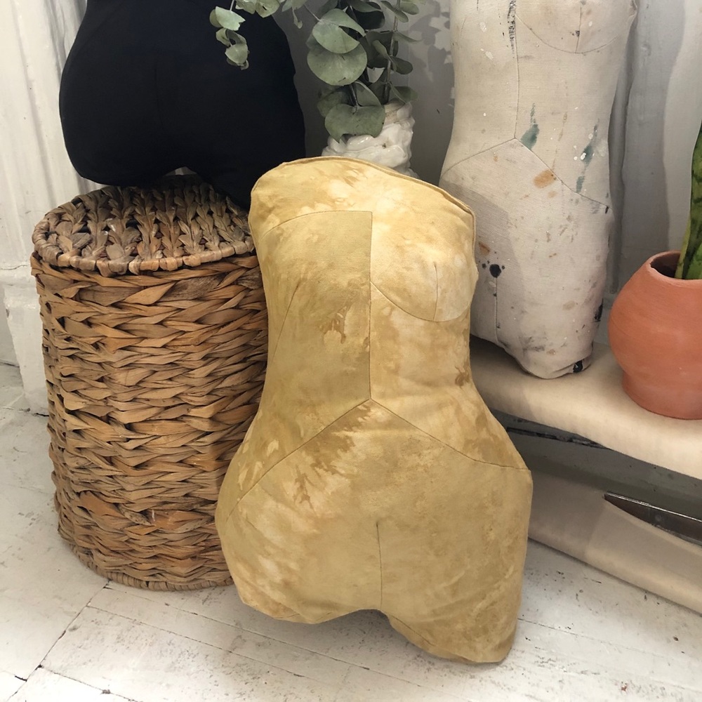 Throw pillow